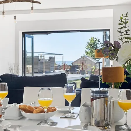 Stunning Coastal Apartment In Maidencombe With Sea Views & Garden Stokeinteignhead Exterior photo