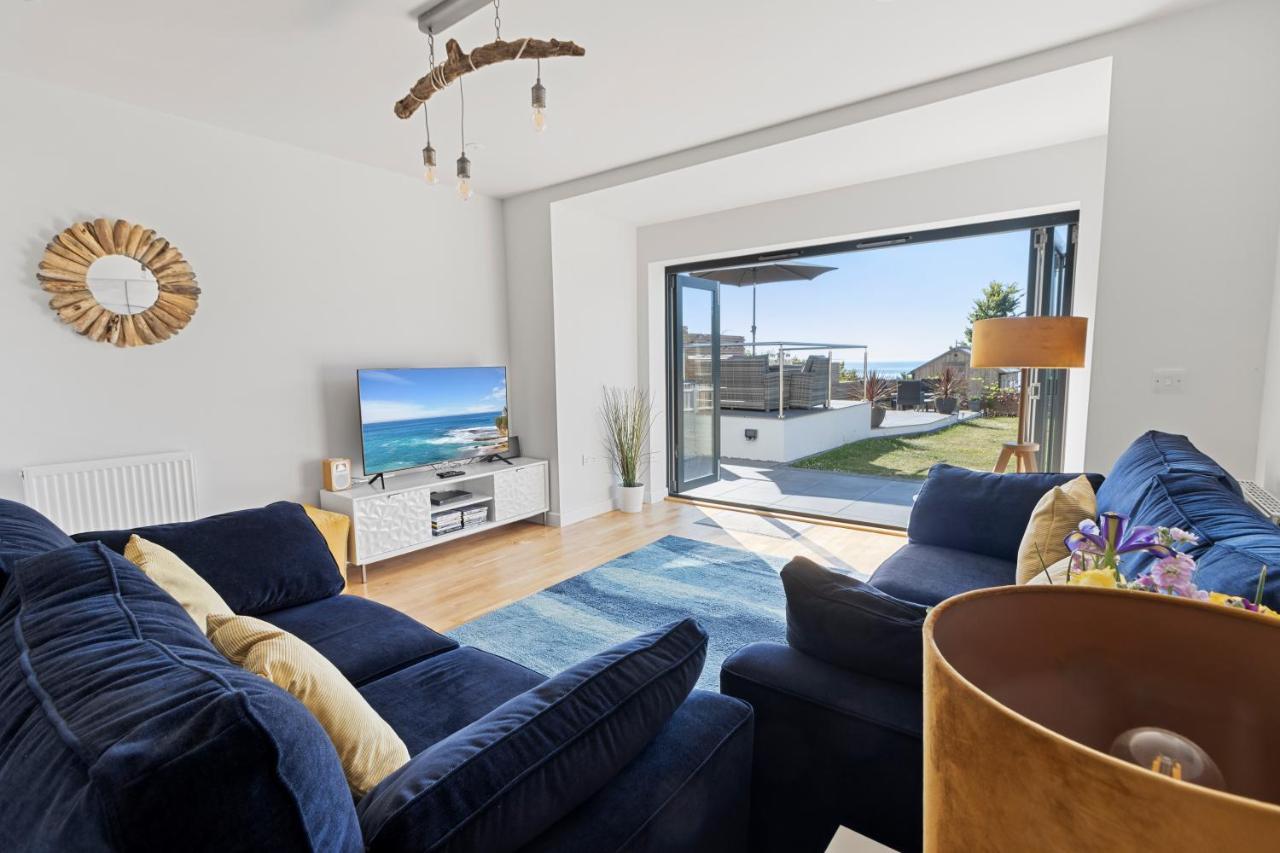 Stunning Coastal In Maidencombe With Sea Views & Garden Apartment *