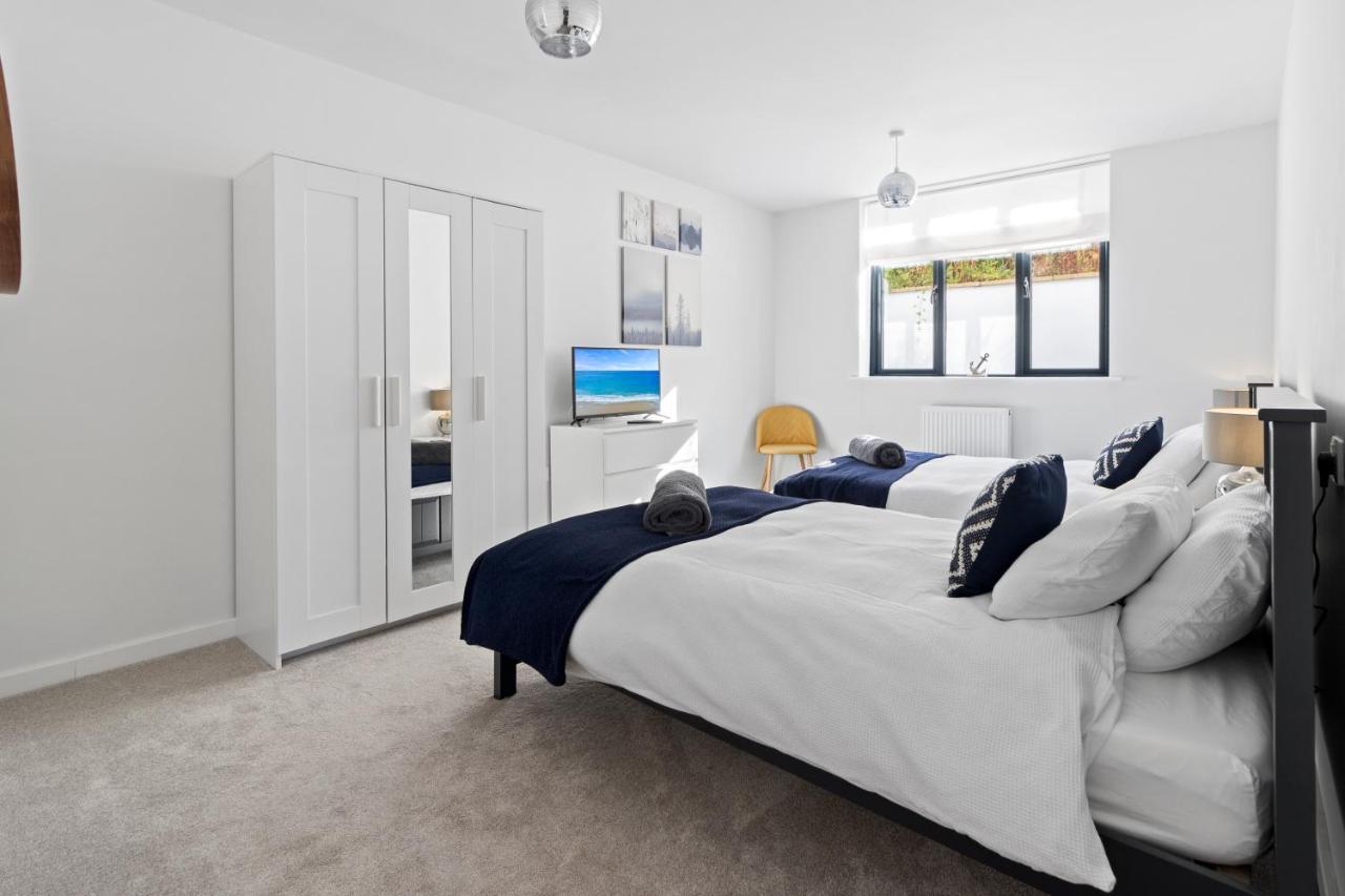 Apartment Stunning Coastal In Maidencombe With Sea Views & Garden *